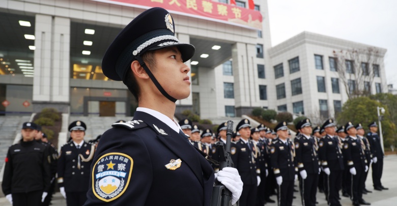 致敬，人民警察！